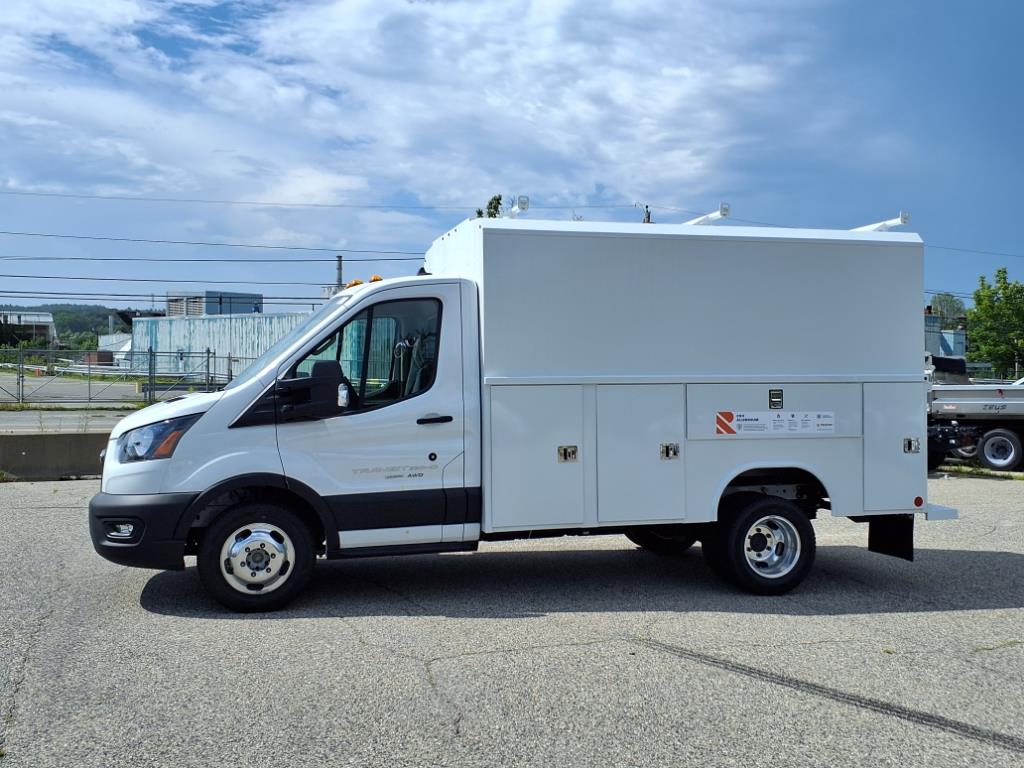 2025 Ford Transit photo 4