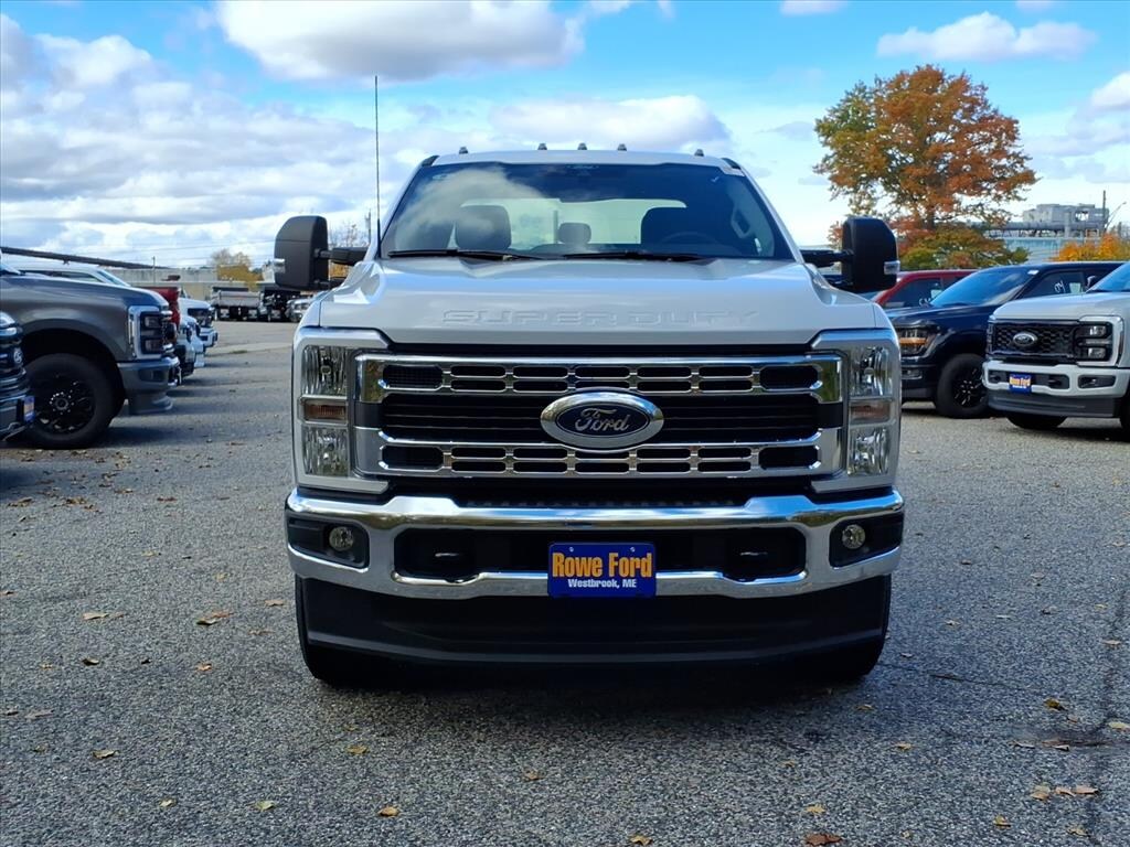 New 2026 Ford F-350 XL Truck Super Cab