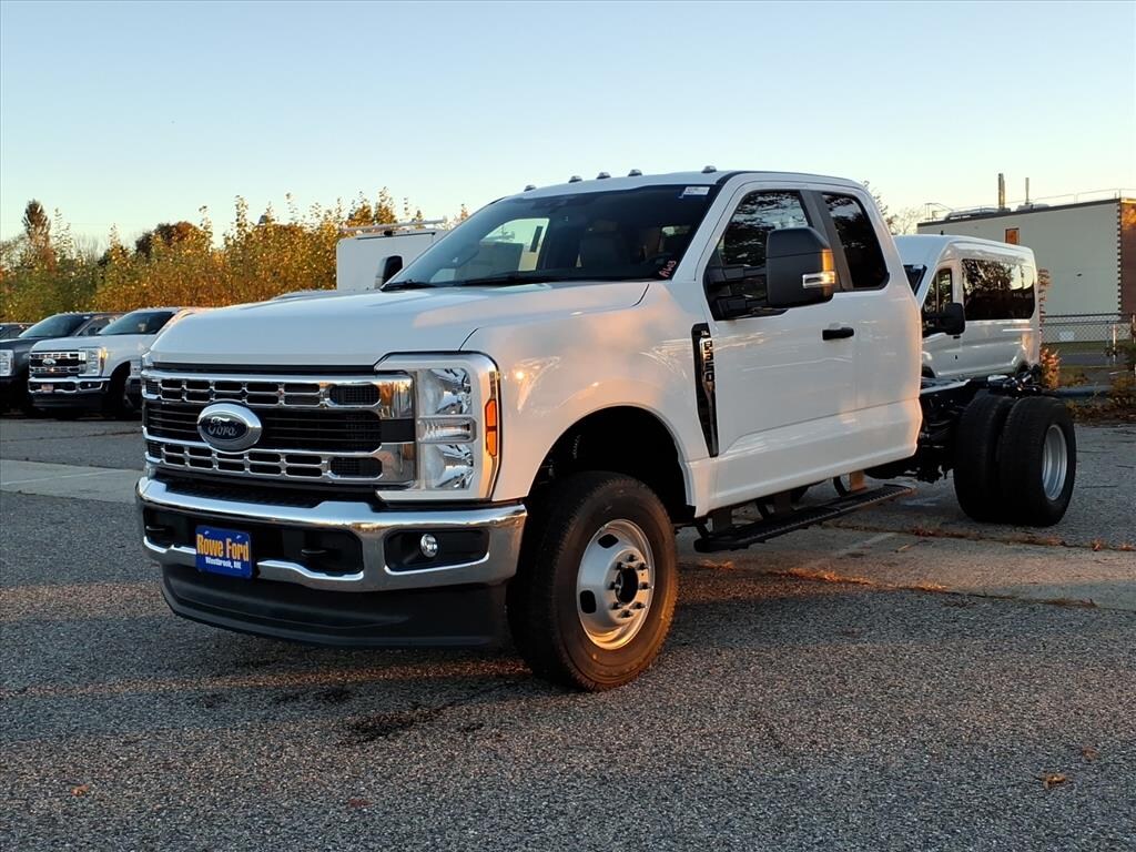 New 2026 Ford F-350 Chassis XL Truck Super Cab