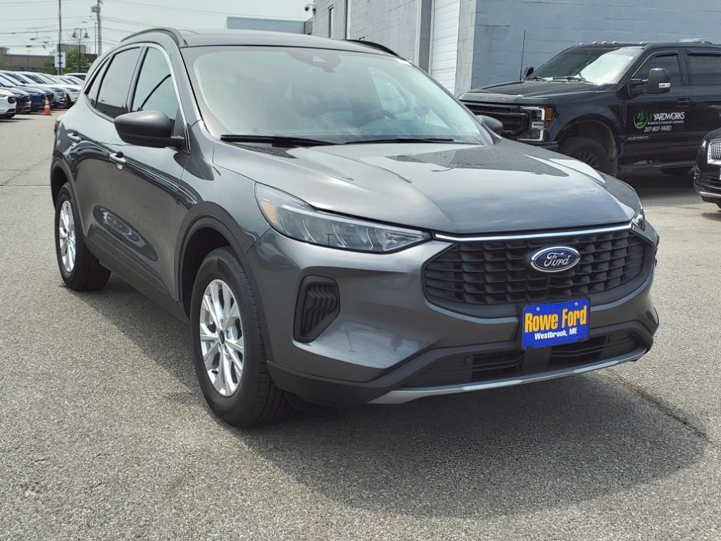 2025 Ford Escape Active photo 5