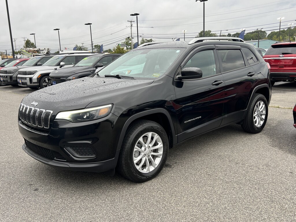 Used 2020 Jeep Cherokee Latitude SUV