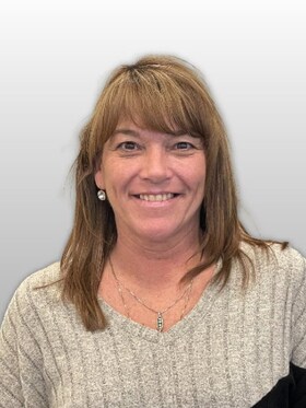 Staff member Wendy Burnell from ID_883673cbf8c6