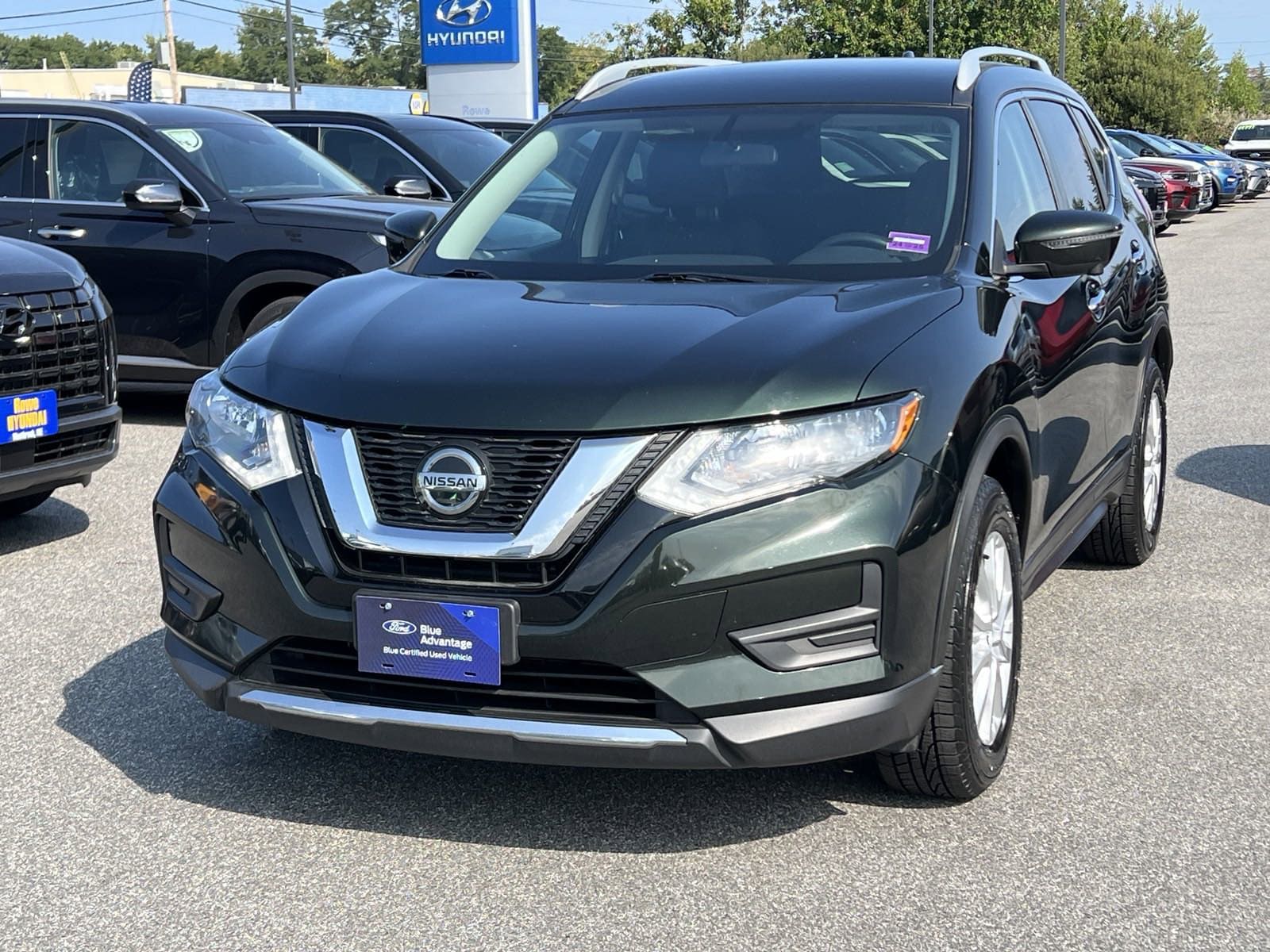 Used 2018 Nissan Rogue SV with VIN 5N1AT2MV0JC831765 for sale in Westbrook, ME