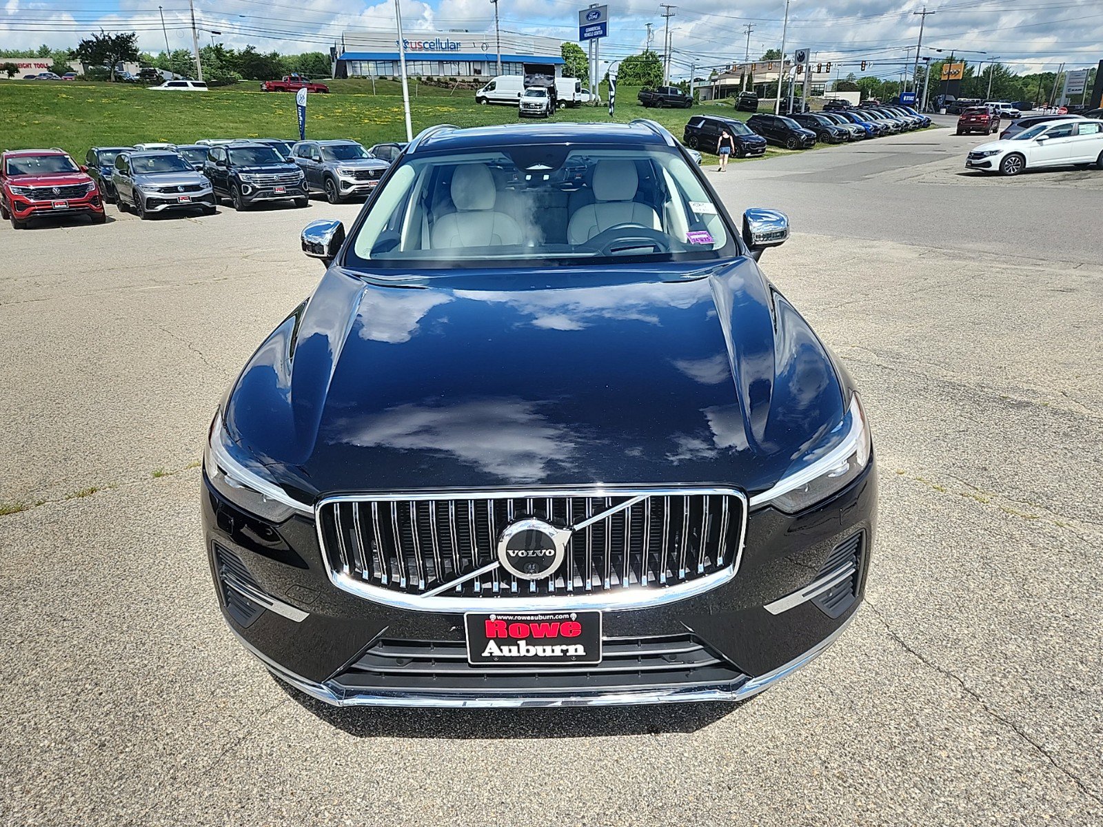 Used 2022 Volvo XC60 Inscription with VIN YV4L12RL8N1088846 for sale in Auburn, ME