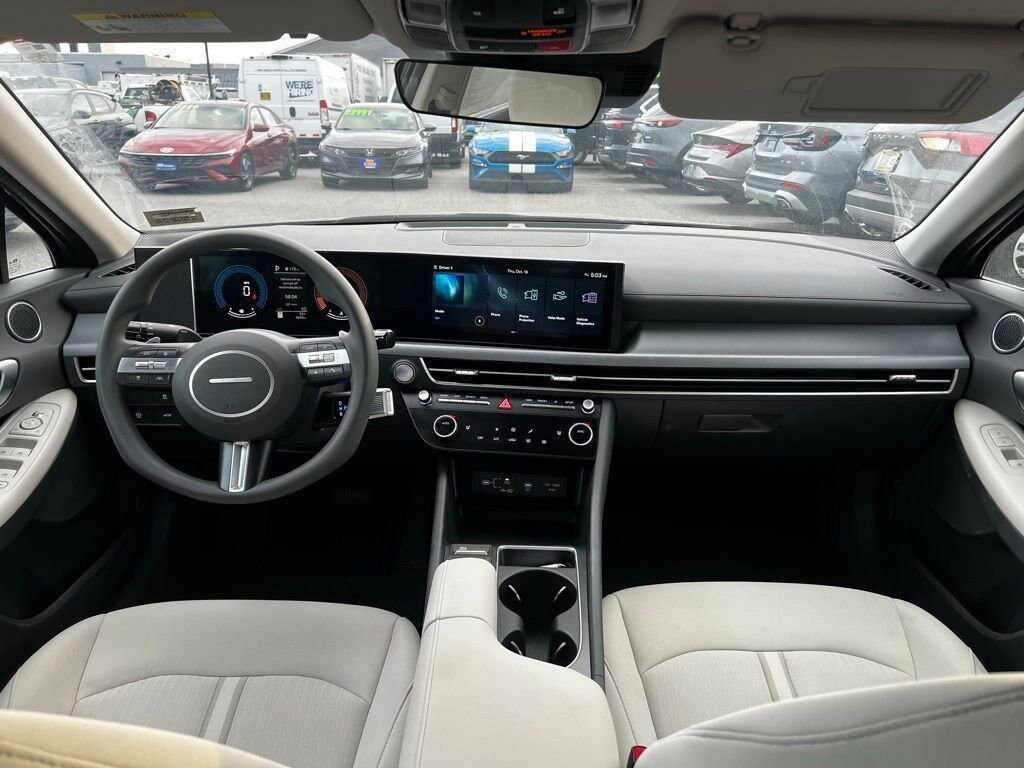 Used 2025 Hyundai Sonata SEL Sedan