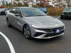 2025 Hyundai Elantra SEL Sport Sedan