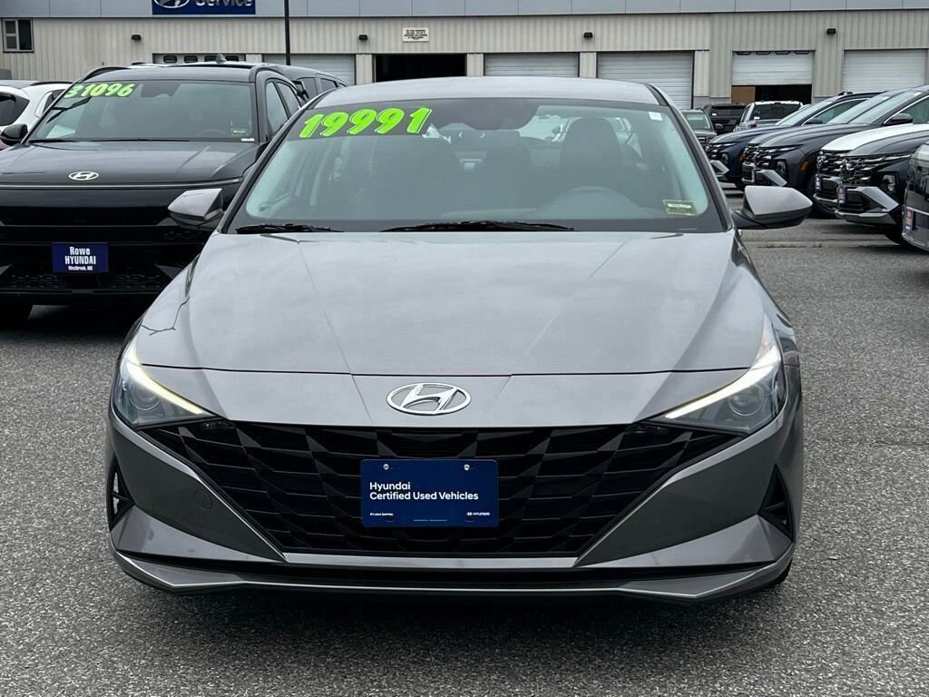 Used 2022 Hyundai Elantra Hybrid Blue Sedan