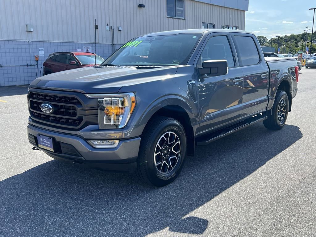 2022 Ford F-150 XLT photo 3
