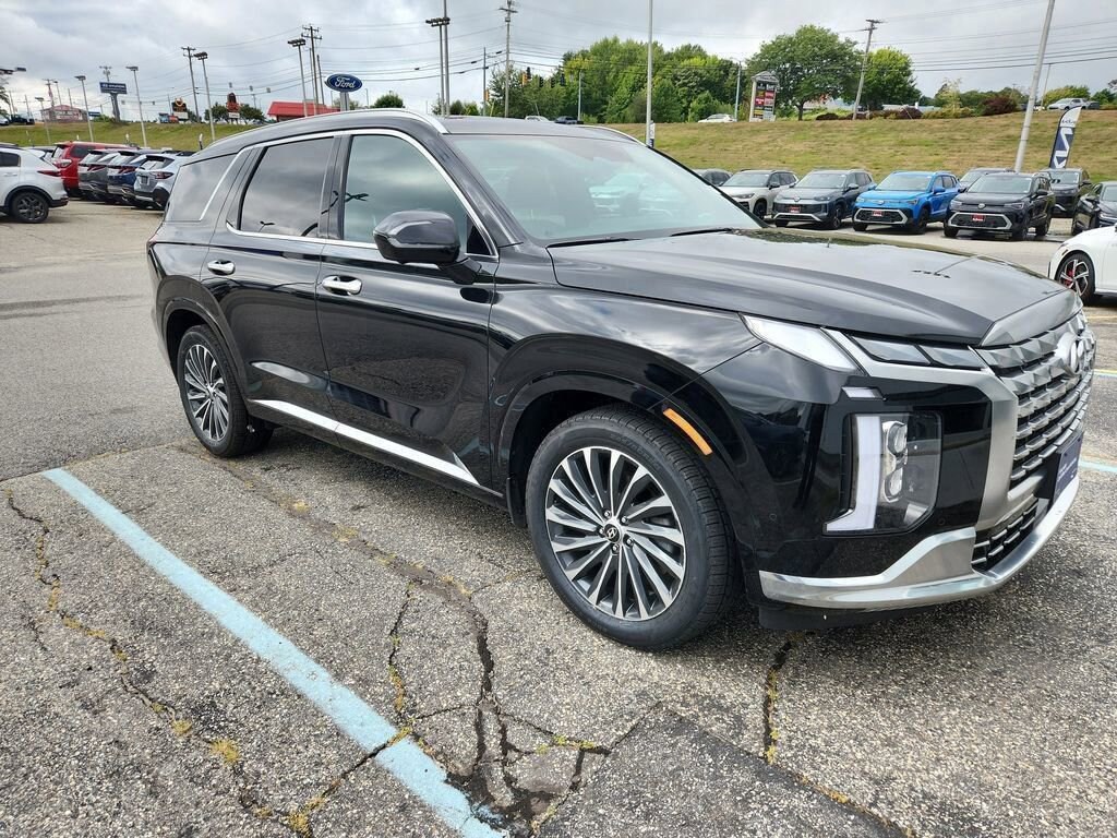 Used 2023 Hyundai Palisade Calligraphy SUV