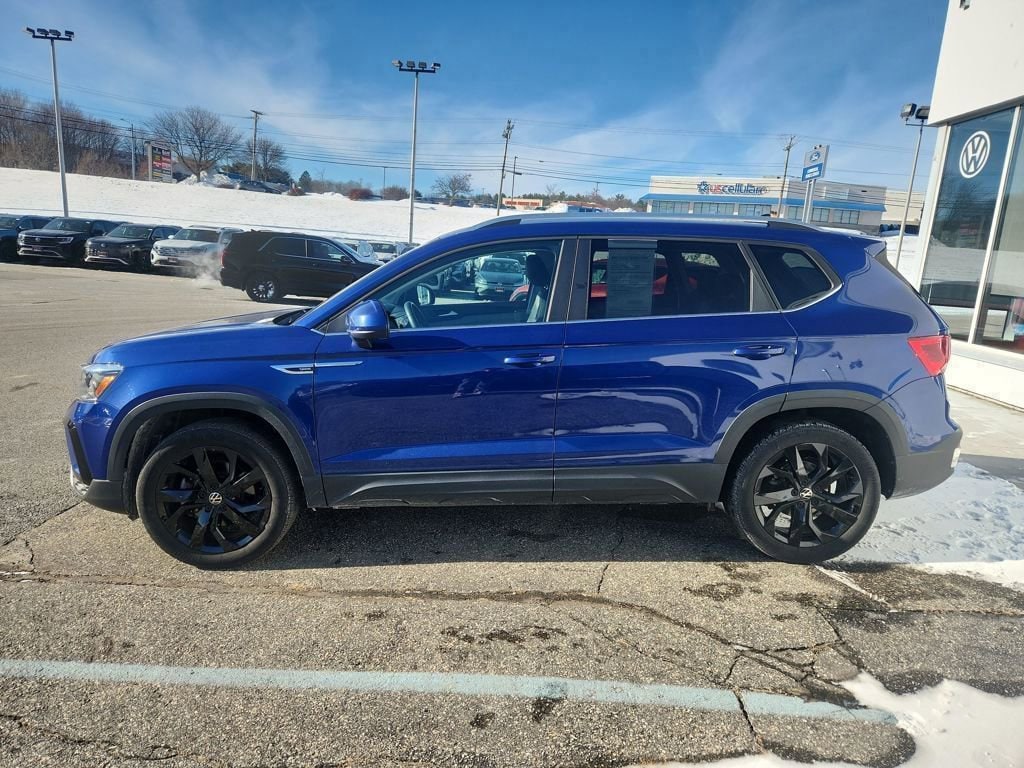 Used 2022 Volkswagen Taos 1.5T SE SUV