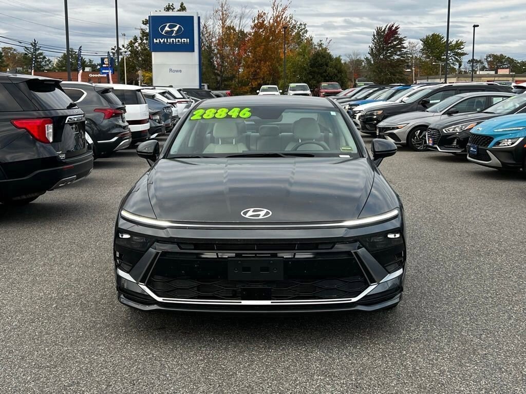 Used 2025 Hyundai Sonata SEL Sedan