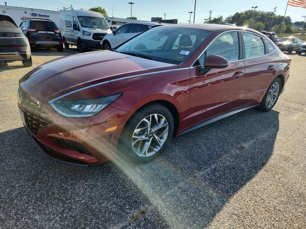 Used 2023 Hyundai Sonata SEL Sedan