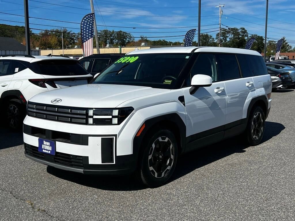 Used 2025 Hyundai Santa Fe SE SUV
