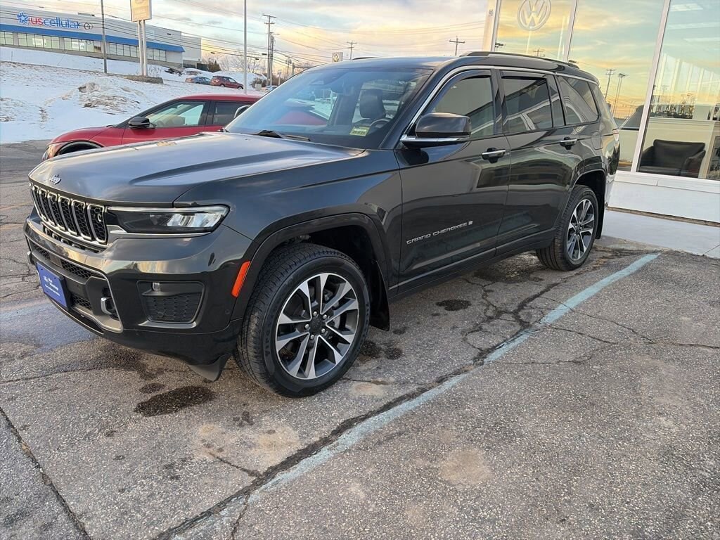 Used 2022 Jeep Grand Cherokee L Overland SUV