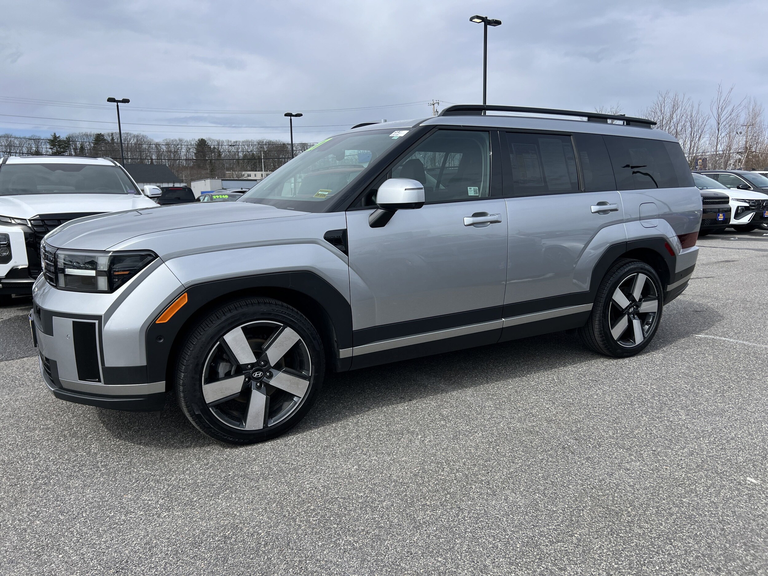 2024 Hyundai Santa Fe Limited photo 4