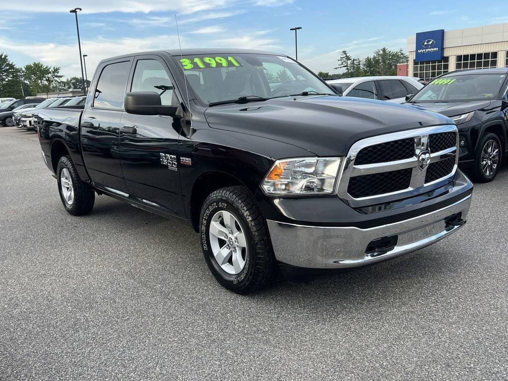 Certified 2022 Ram 1500 Classic SLT Truck