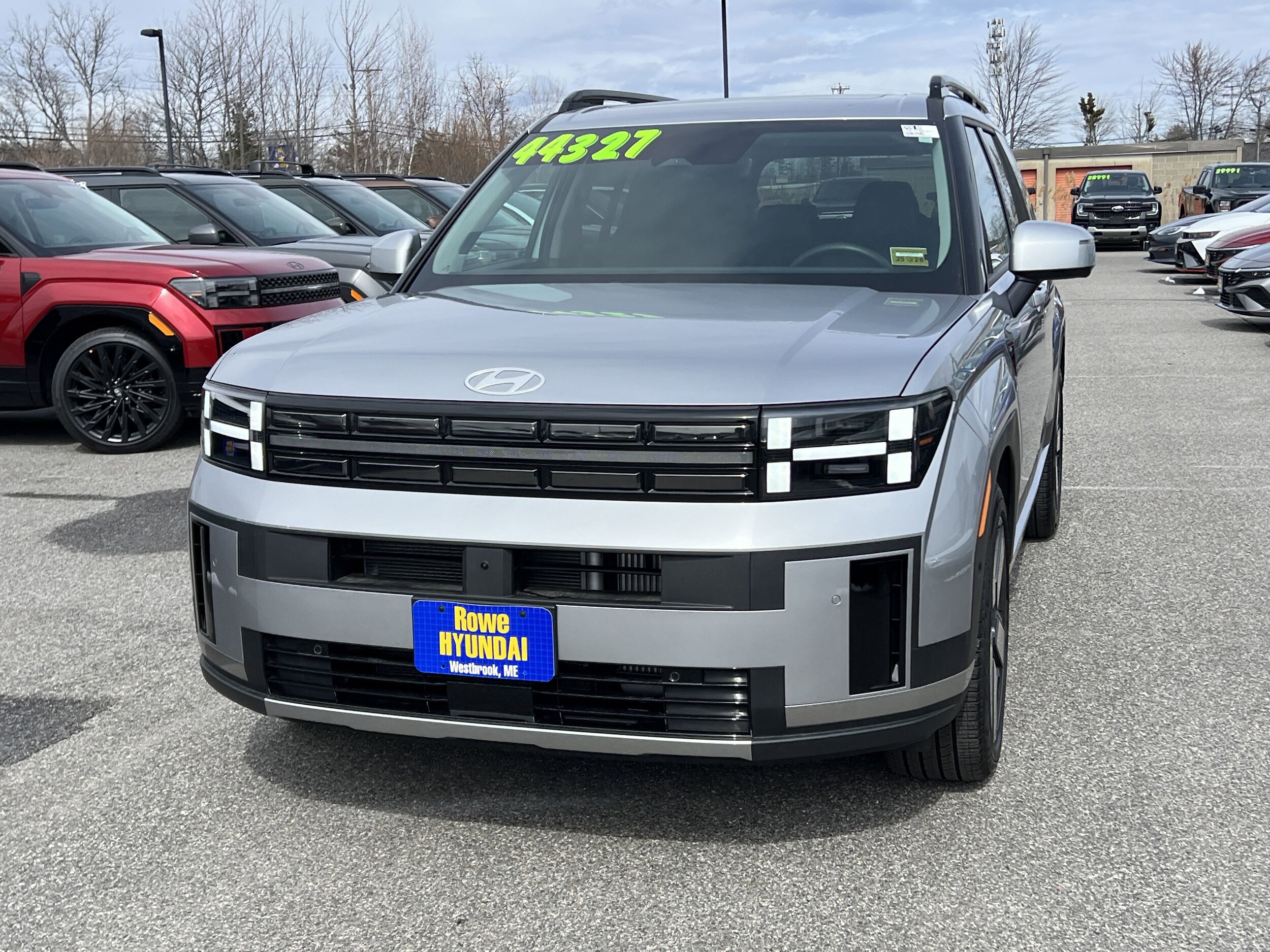 2024 Hyundai Santa Fe Limited photo 2