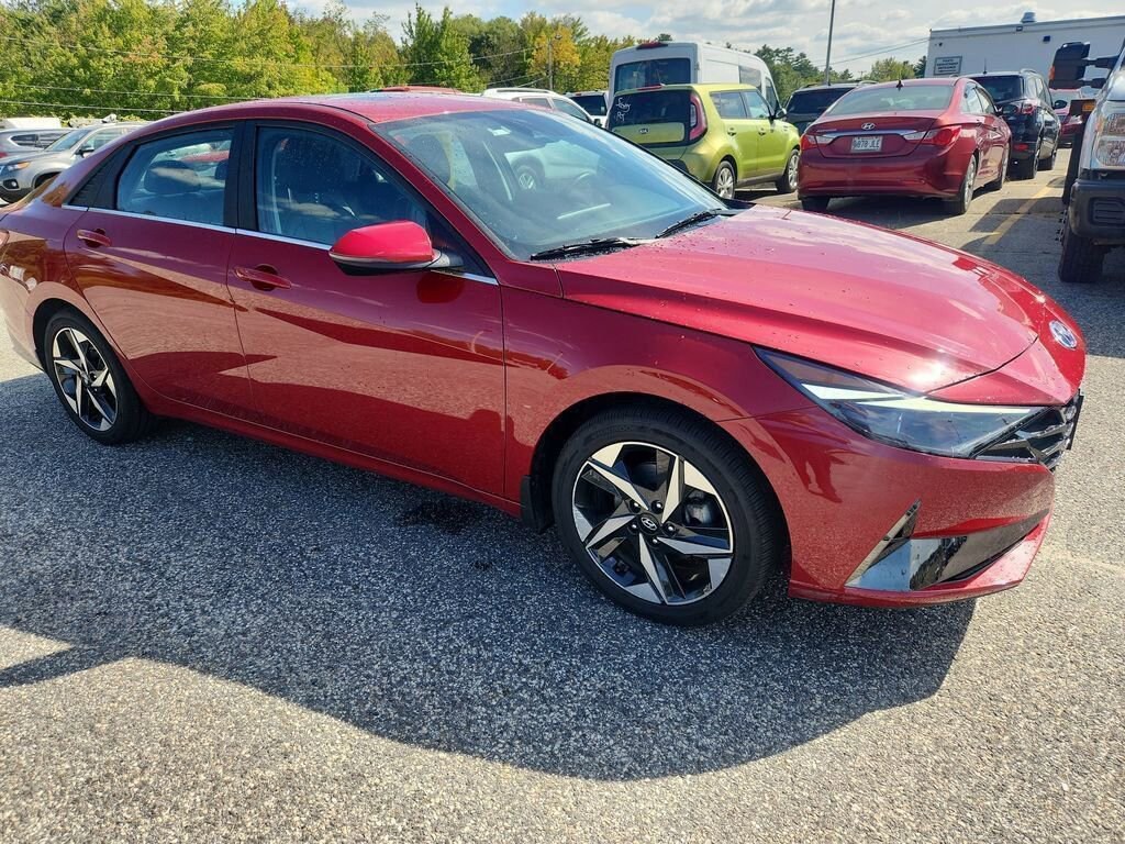 Used 2023 Hyundai Elantra Hybrid Limited Sedan