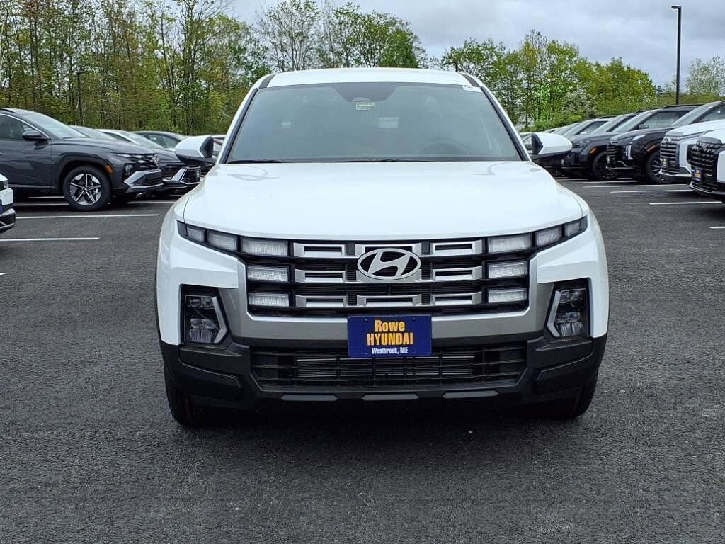 Used 2025 Hyundai Santa Cruz SE Truck