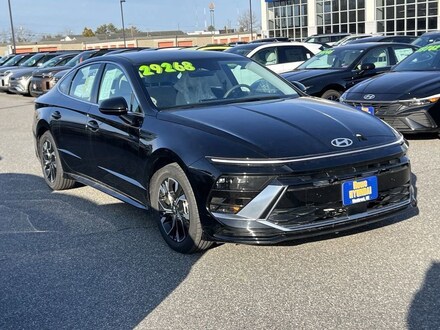 2024 Hyundai Sonata SEL Sedan