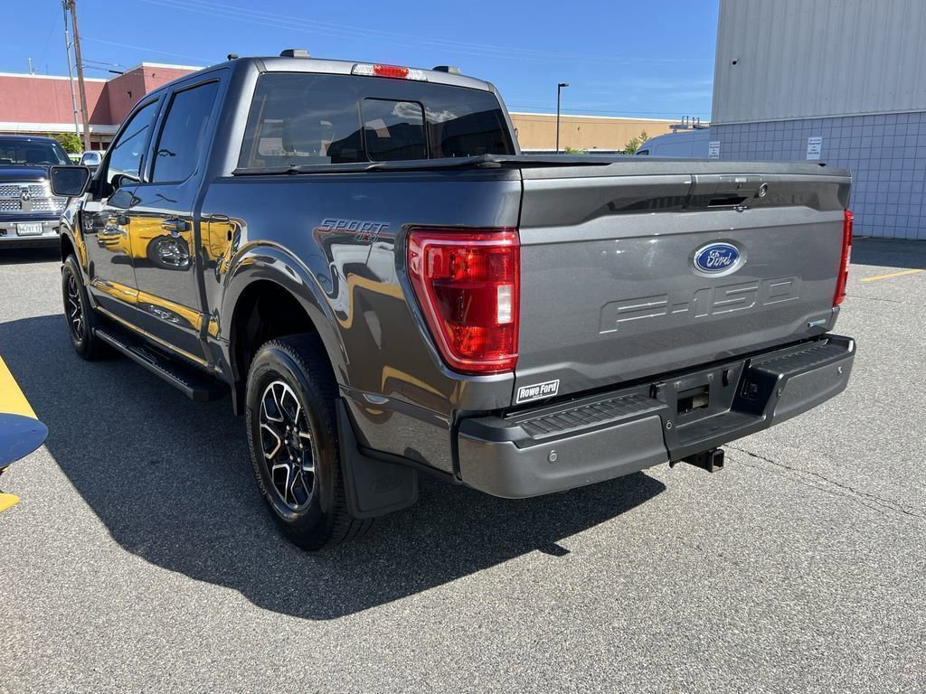 2022 Ford F-150 XLT photo 4