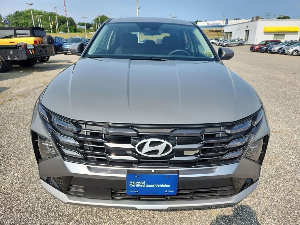 Used 2025 Hyundai Tucson SE SUV