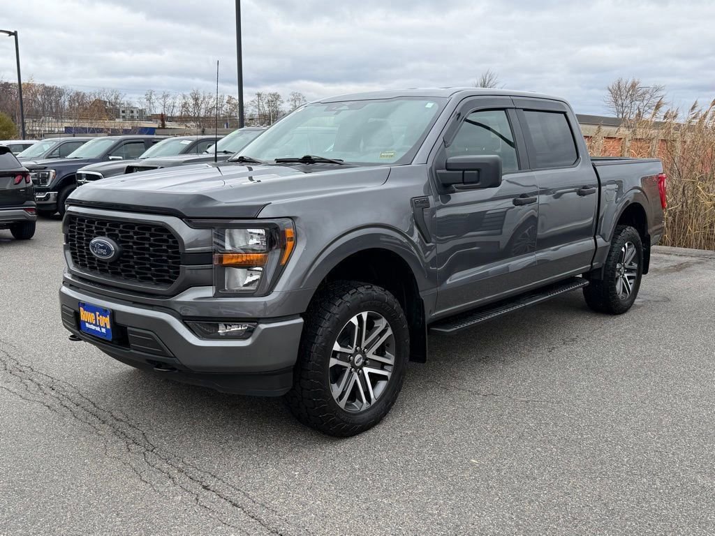 2023 Ford F-150 XL photo 3