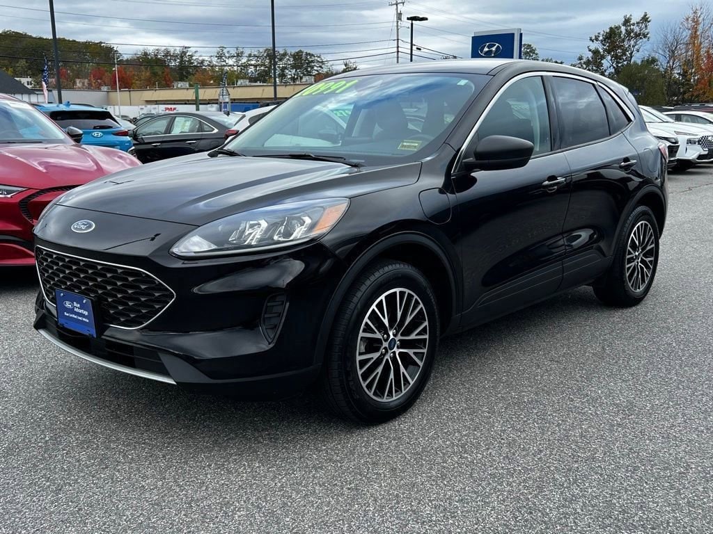 Certified 2022 Ford Escape Plug-In Hybrid SE SUV