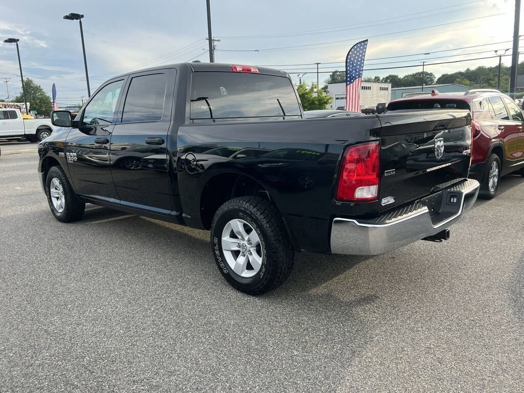 Certified 2022 Ram 1500 Classic SLT Truck