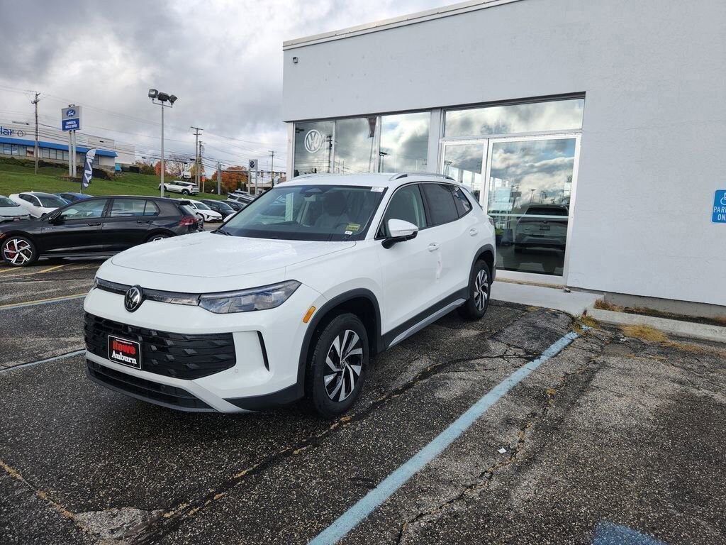 New 2025 Volkswagen Tiguan 2.0T S SUV