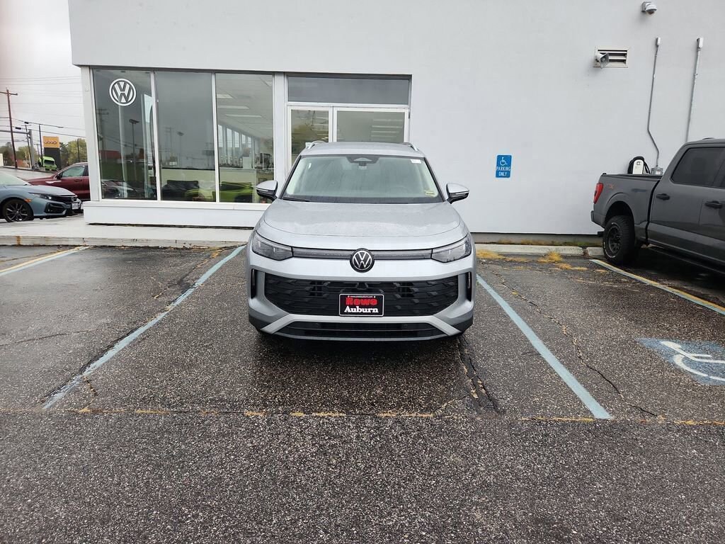 New 2025 Volkswagen Tiguan 2.0T S SUV