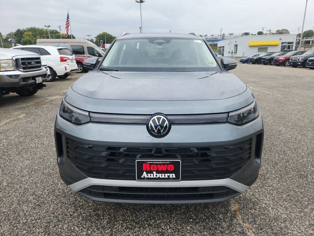 New 2025 Volkswagen Tiguan 2.0T S SUV