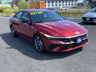 2025 Hyundai Elantra SEL Sport Sedan