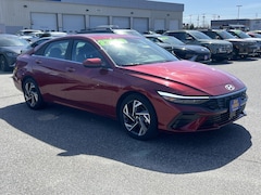 2025 Hyundai Elantra SEL Convenience Sedan