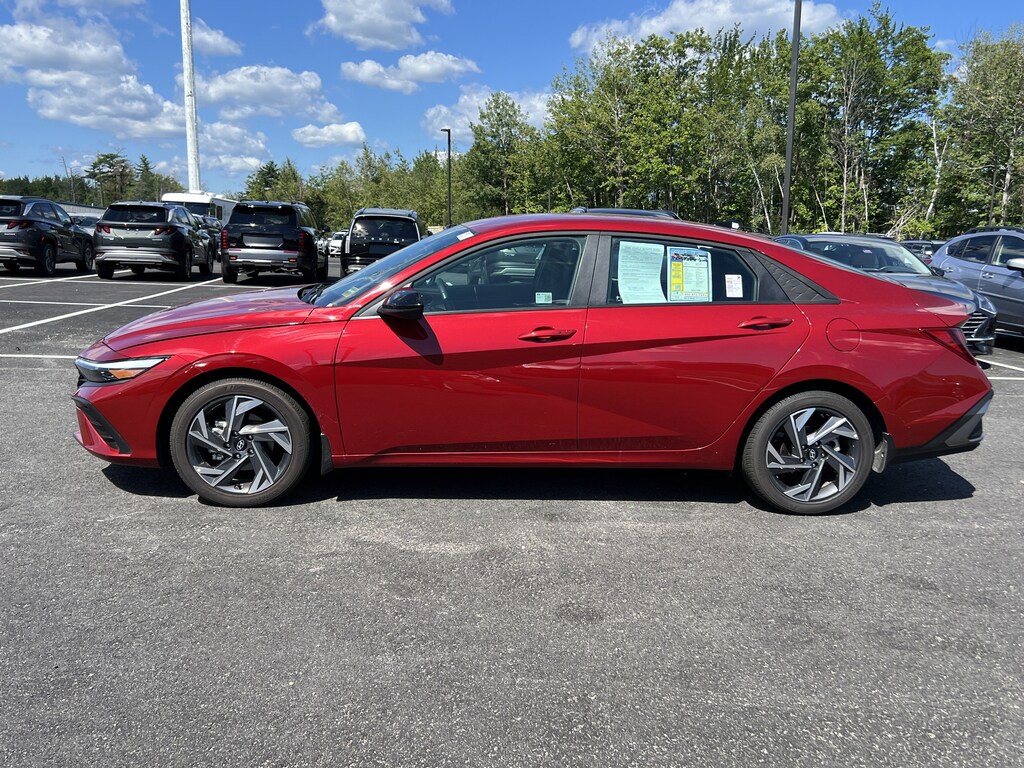 Certified 2025 Hyundai Elantra SEL Sport Sedan