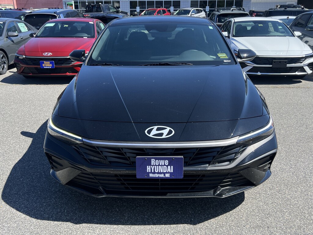 Certified 2025 Hyundai Elantra SEL Sport Sedan