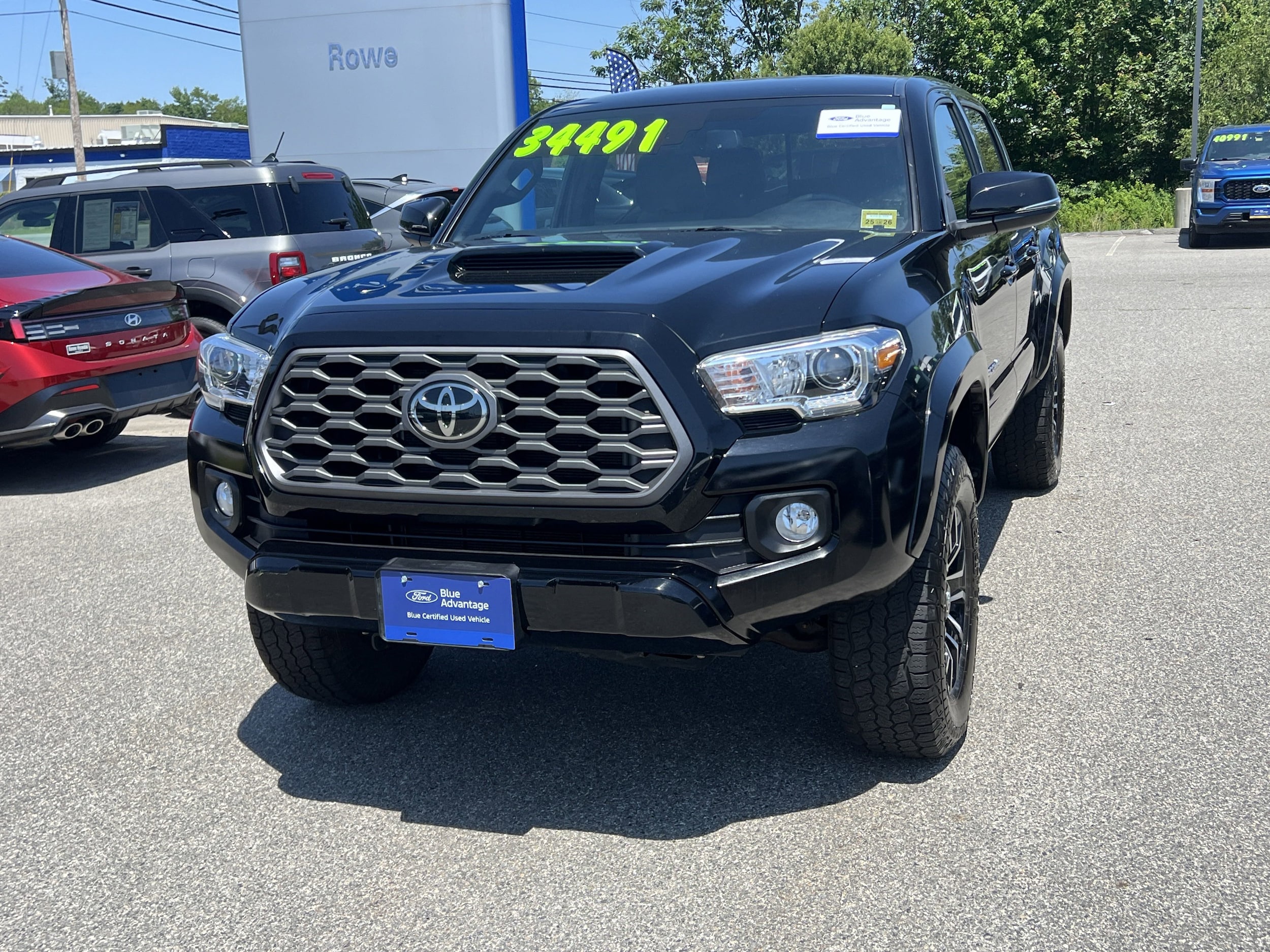 Used 2021 Toyota Tacoma TRD Sport with VIN 3TMCZ5AN1MM402784 for sale in Westbrook, ME
