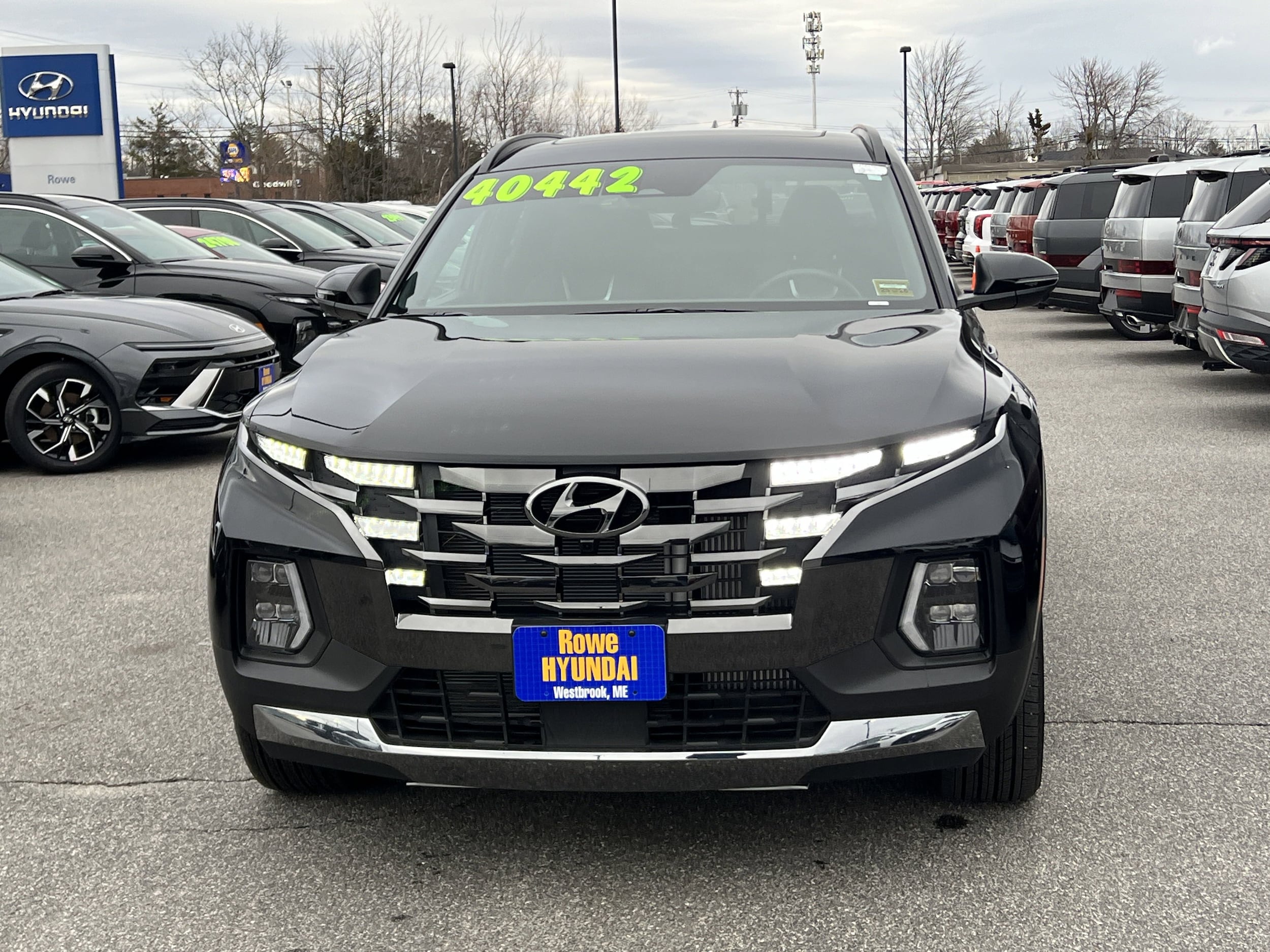 Certified 2024 Hyundai Santa Cruz Limited with VIN 5NTJEDDF2RH109668 for sale in Westbrook, ME