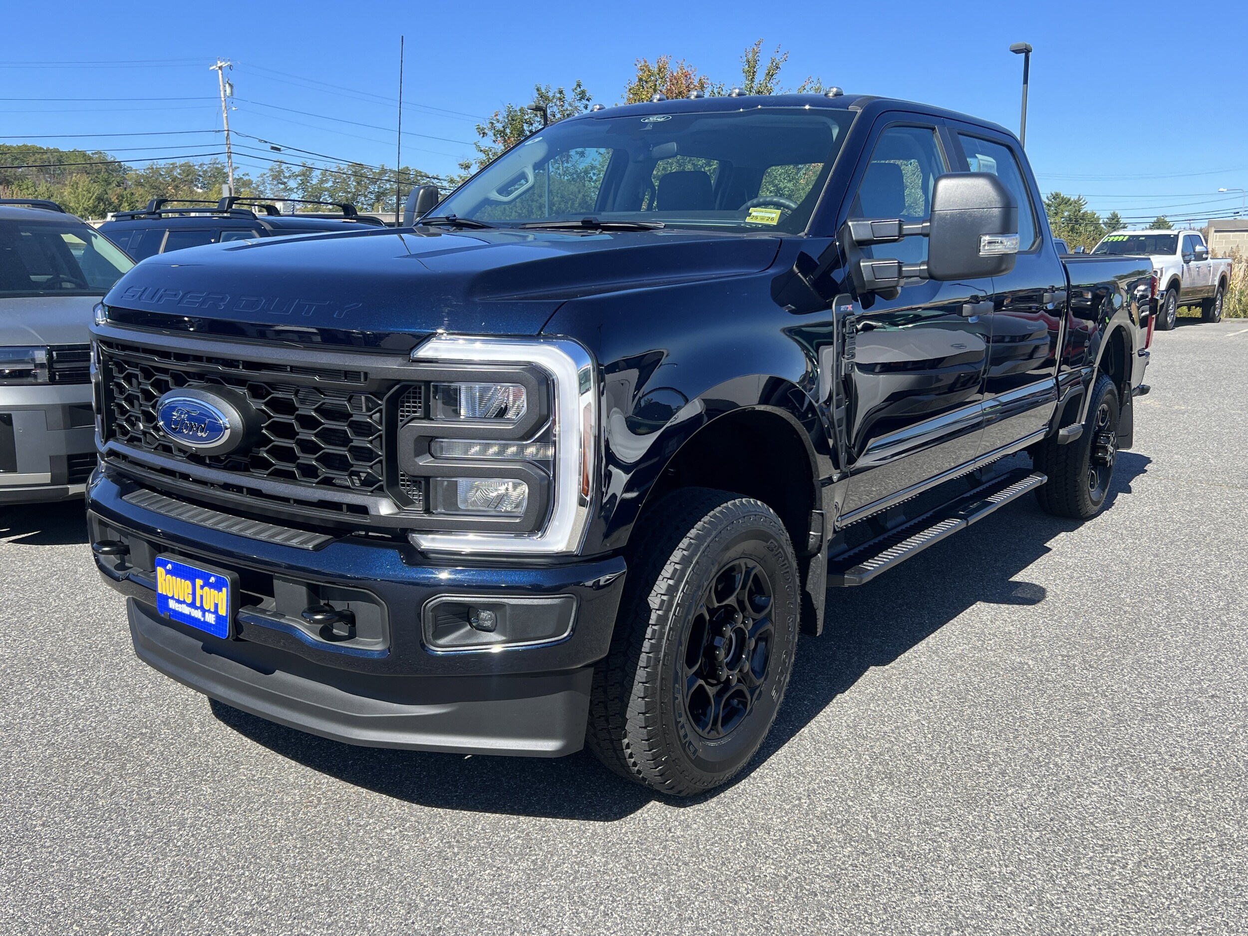 2025 Ford F-250 photo 3