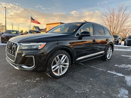 2025 Audi Q7 55 Premium Plus SUV