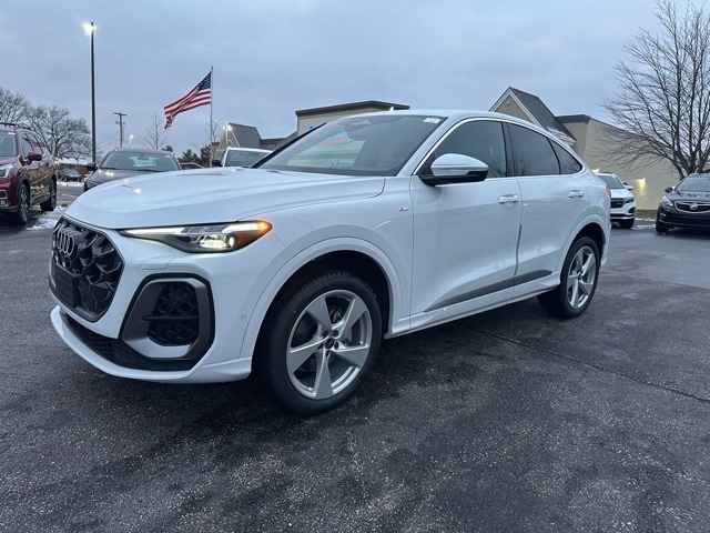 2025 Audi New Q5 Sportback Premium Plus's photo
