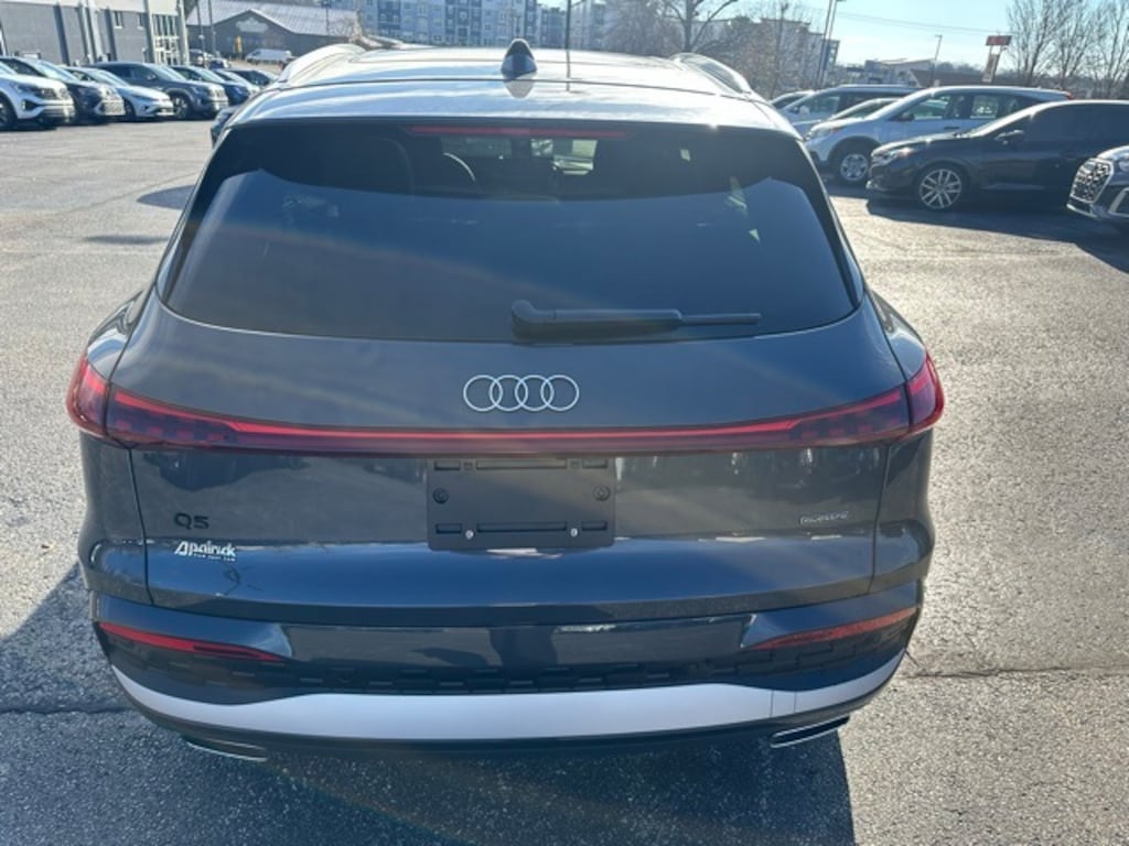 New 2025 Audi Q5 2.0T Premium Plus SUV