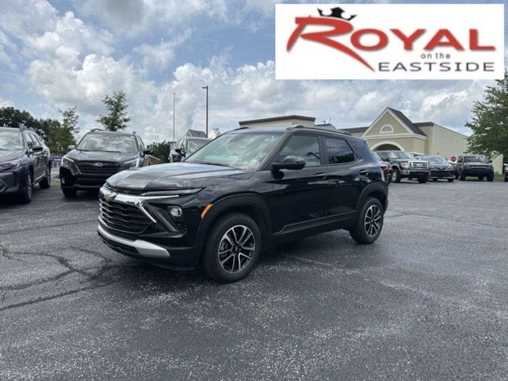 Used 2024 Chevrolet Trailblazer LT SUV