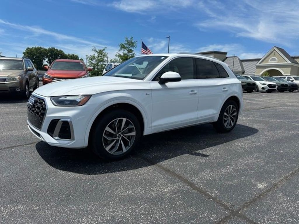 Used 2024 Audi Q5 45 S Line Premium SUV