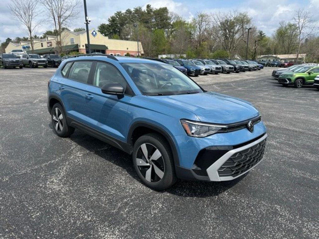 Used 2025 Volkswagen Taos 1.5T S SUV