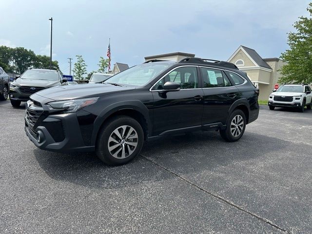 2025 Subaru Outback -'s photo