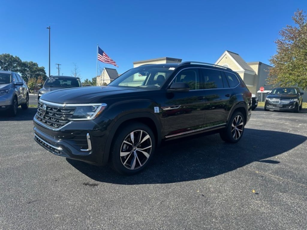 New 2026 Volkswagen Atlas 2.0T SEL Premium R-Line SUV