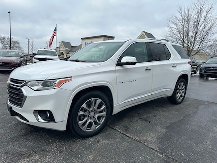2021 Chevrolet Traverse Premier SUV 1GNEVKKW3MJ153337 P11009