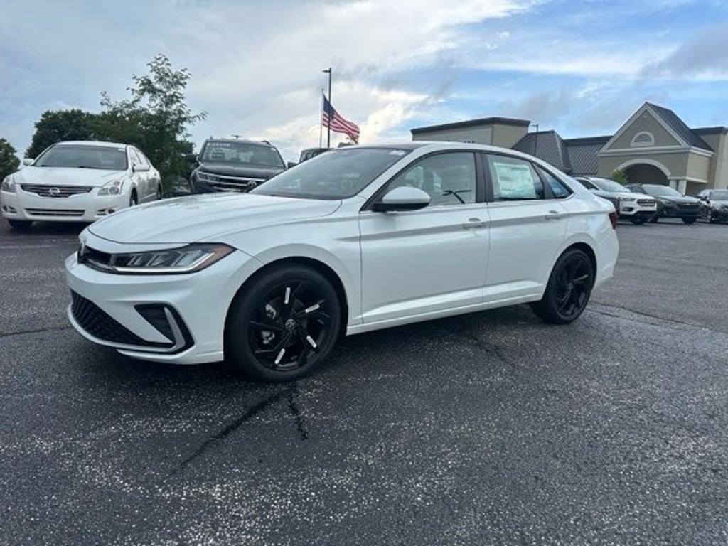 New 2026 Volkswagen Jetta 1.5T SE Sedan