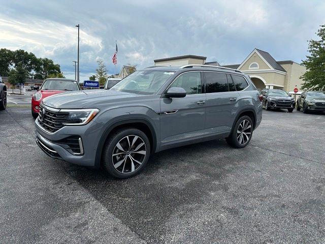2026 Volkswagen Atlas SEL Premium R-Line SUV